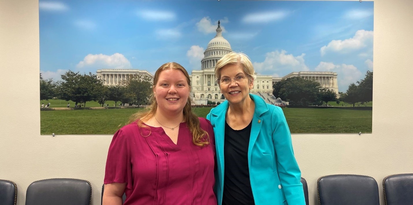 Christine Belitsky ’23 and Senator Elizabeth Warren on Capitol Hill