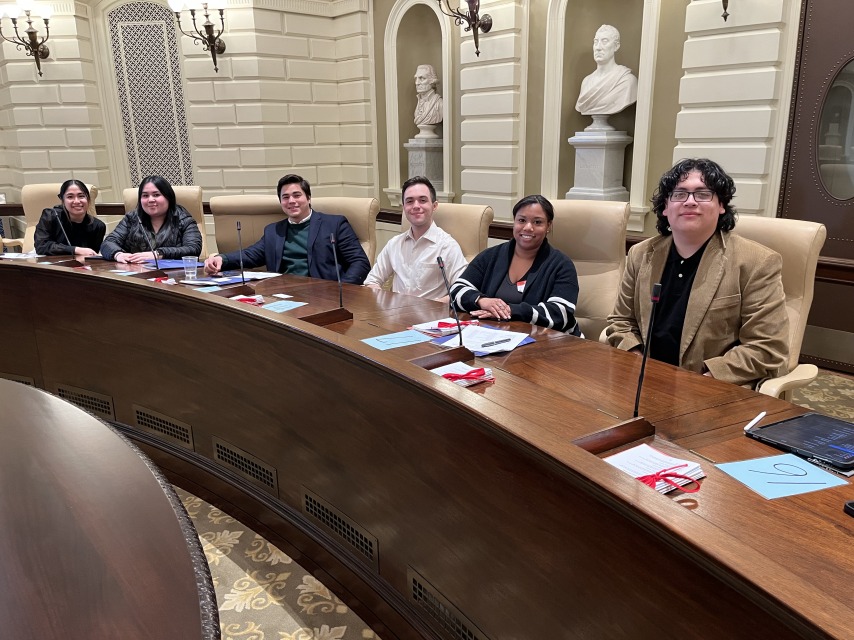 Salem State students in Senate Chambers at State House ASB 2024